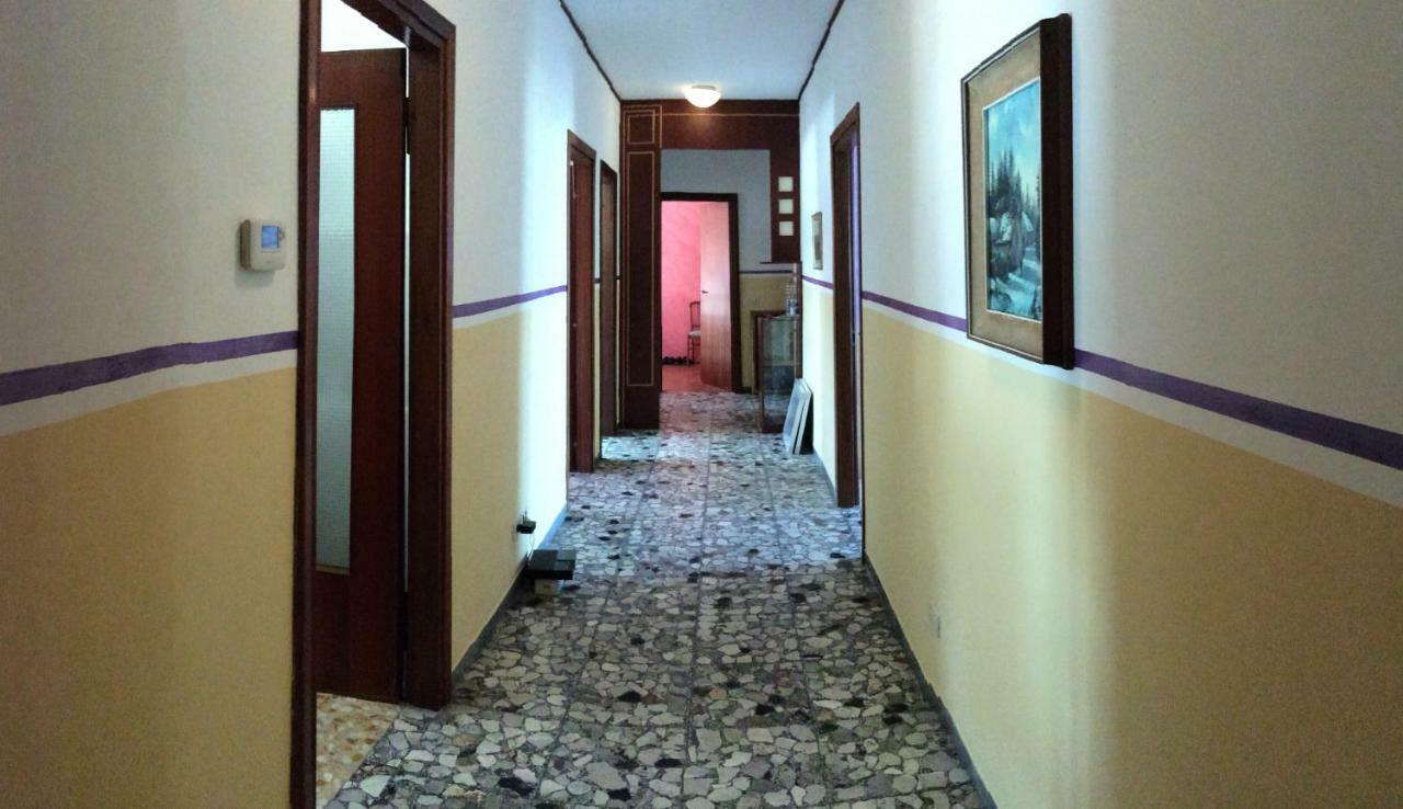 Chowdhury House Unit 2 Mestre Buitenkant foto